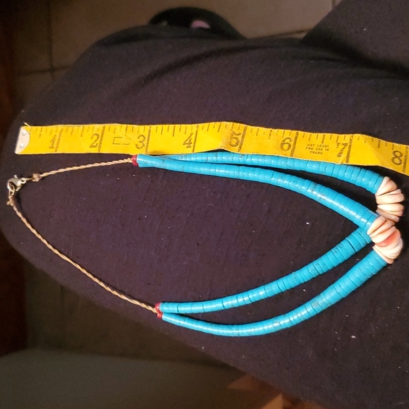 Turquoise and coral necklace and earrings set - Picture 5 of 5